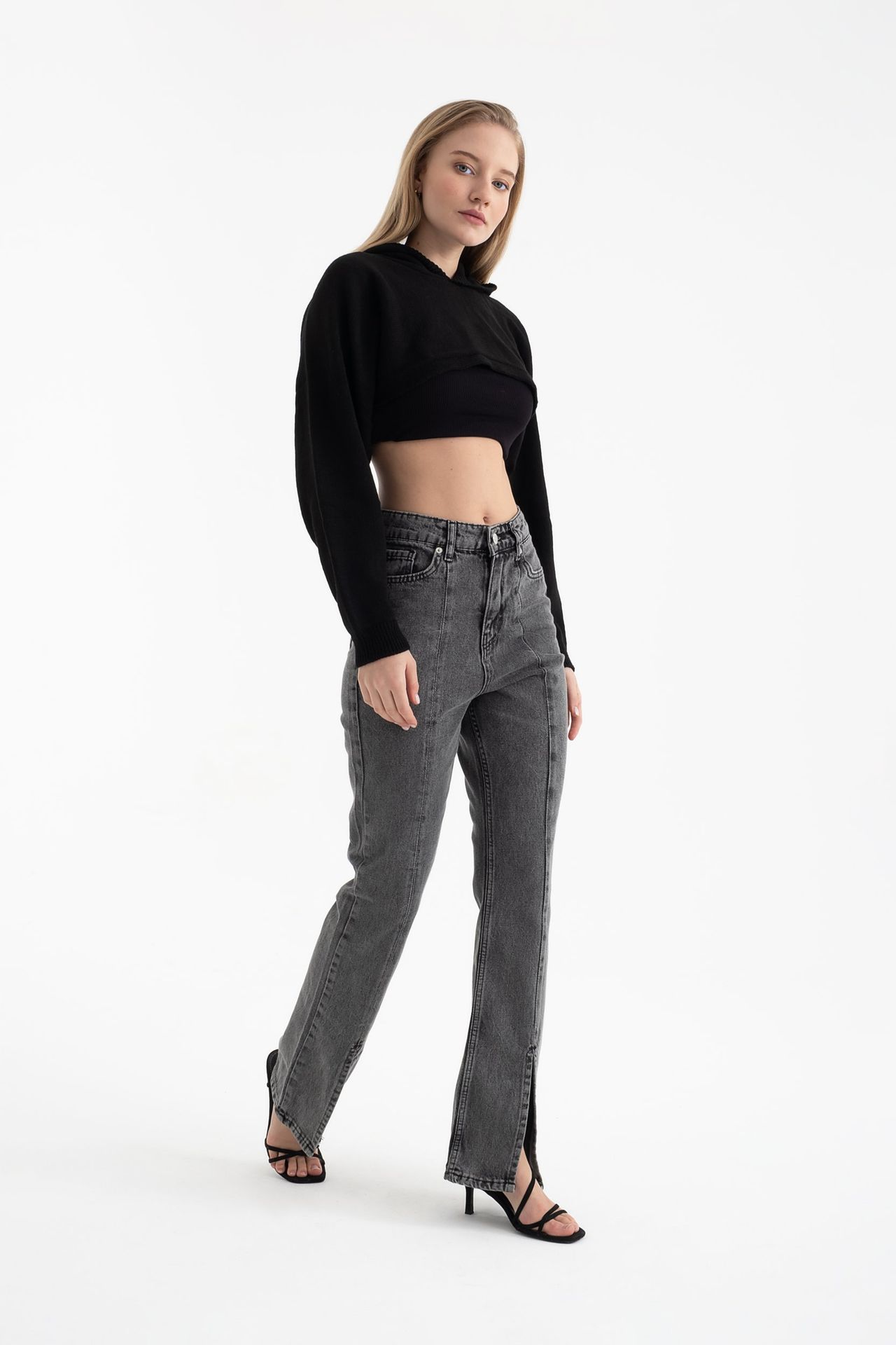 Hooded Cropped Sweater