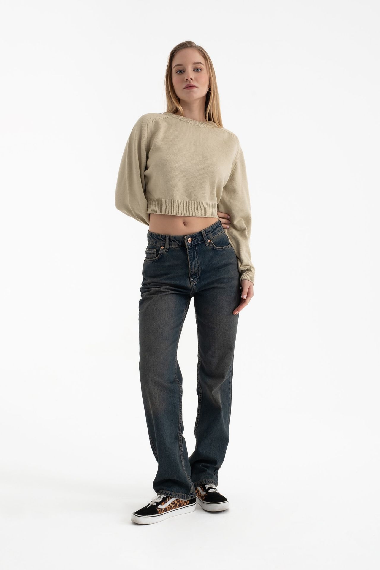 Crew Neck Basic Sweater