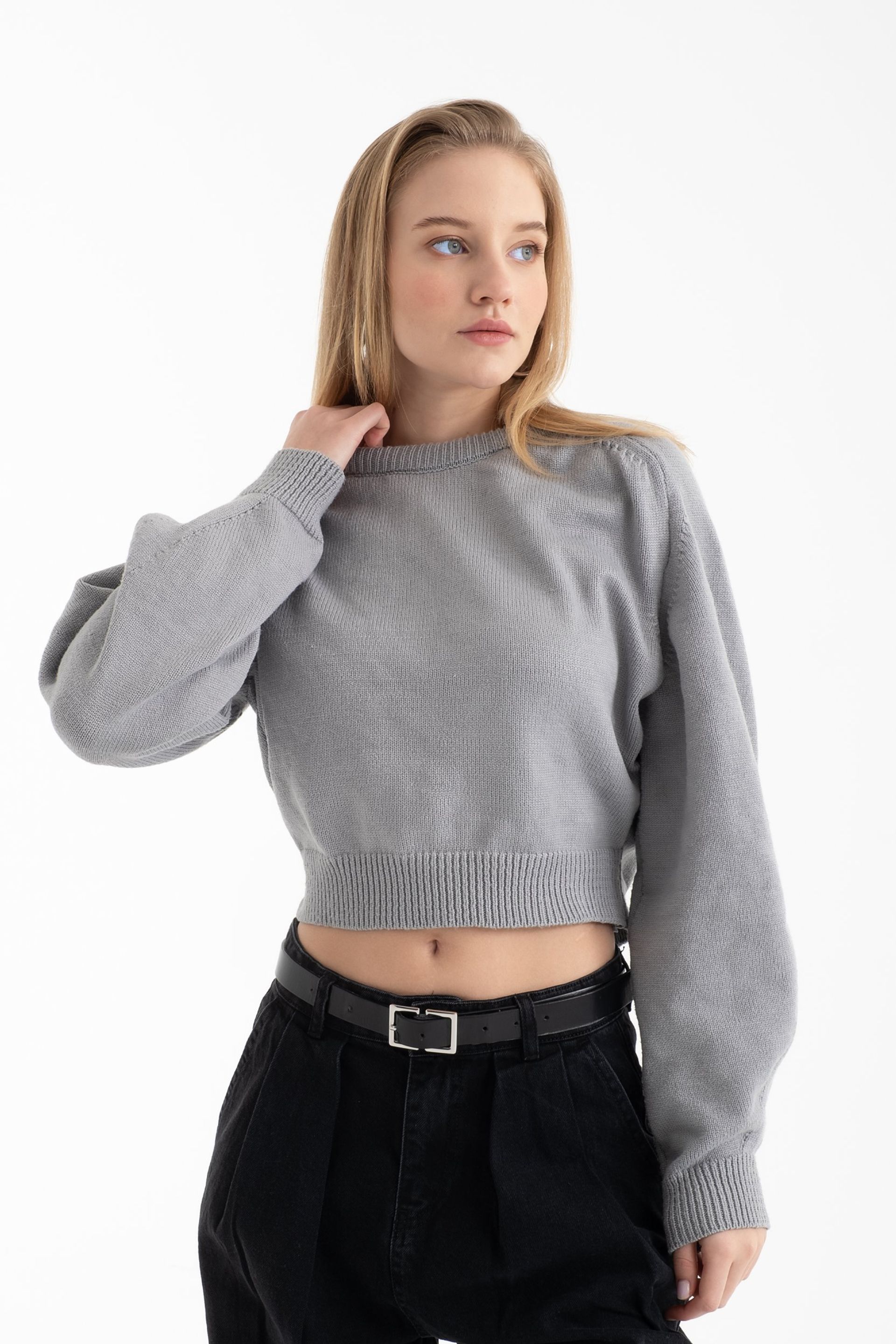 Grey Crew Neck Basic Sweater Women