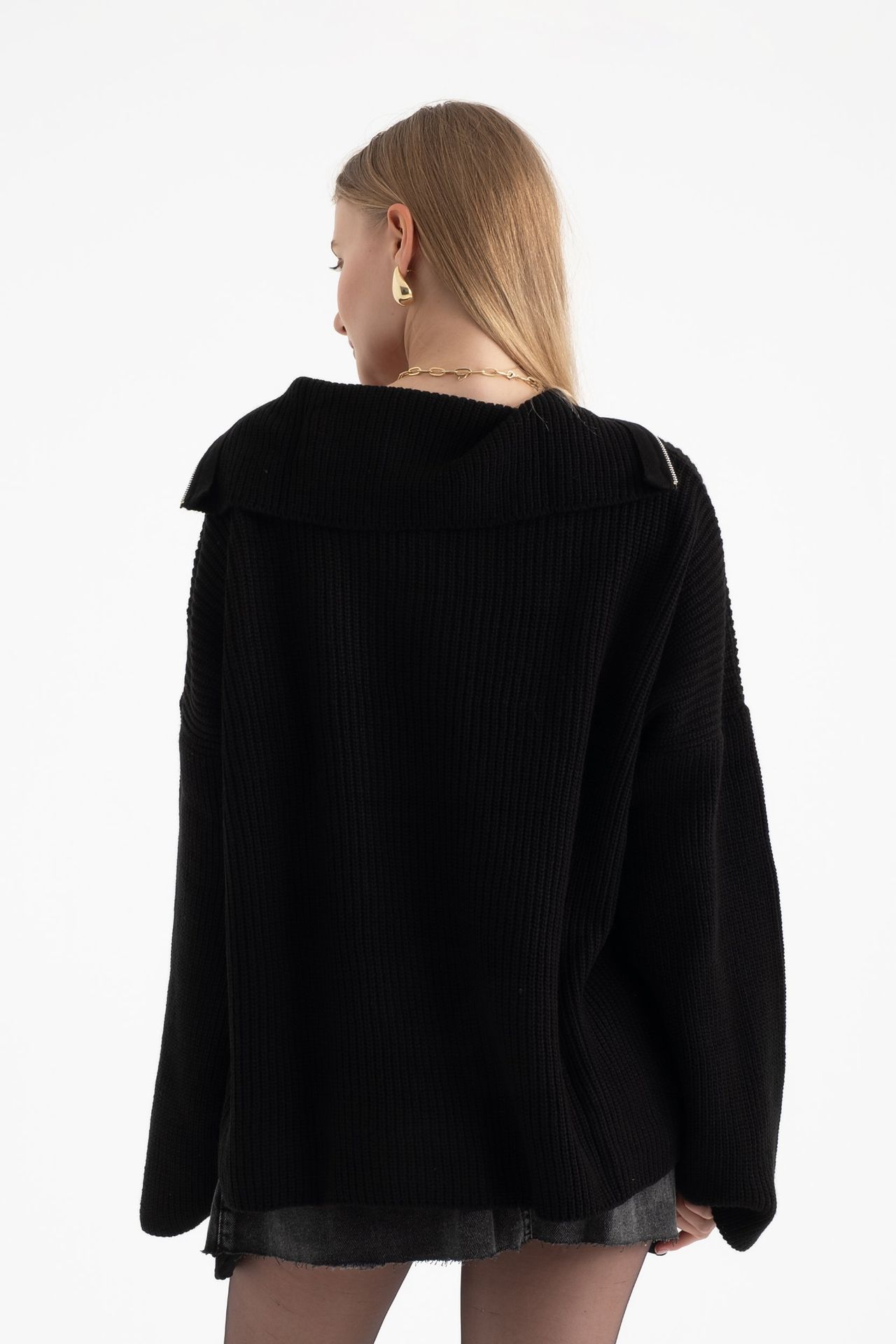 V Neck Zippered Neck Sweater