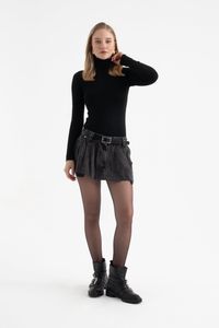 black-image-3