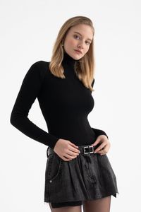 black-image-2