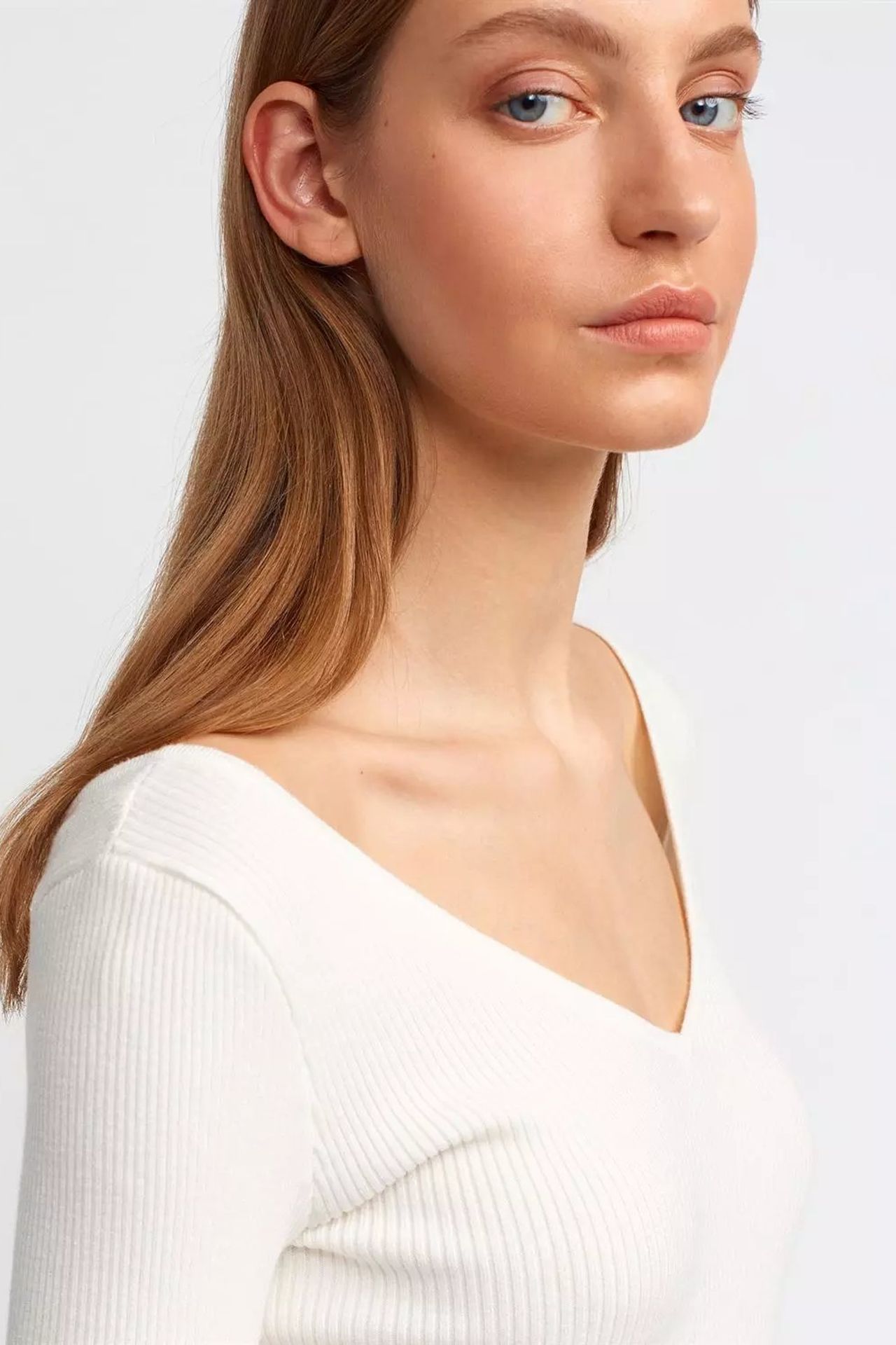 V Neck Ribbed Basic Sweater