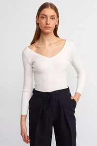white-image-0
