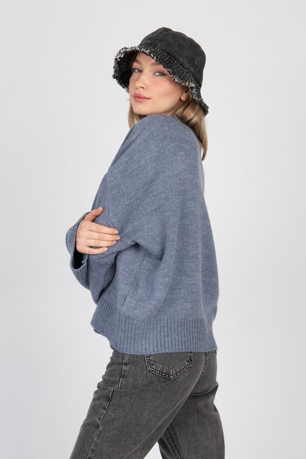 Crew Neck Cozy Sweater 3