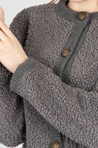 grey-image-4