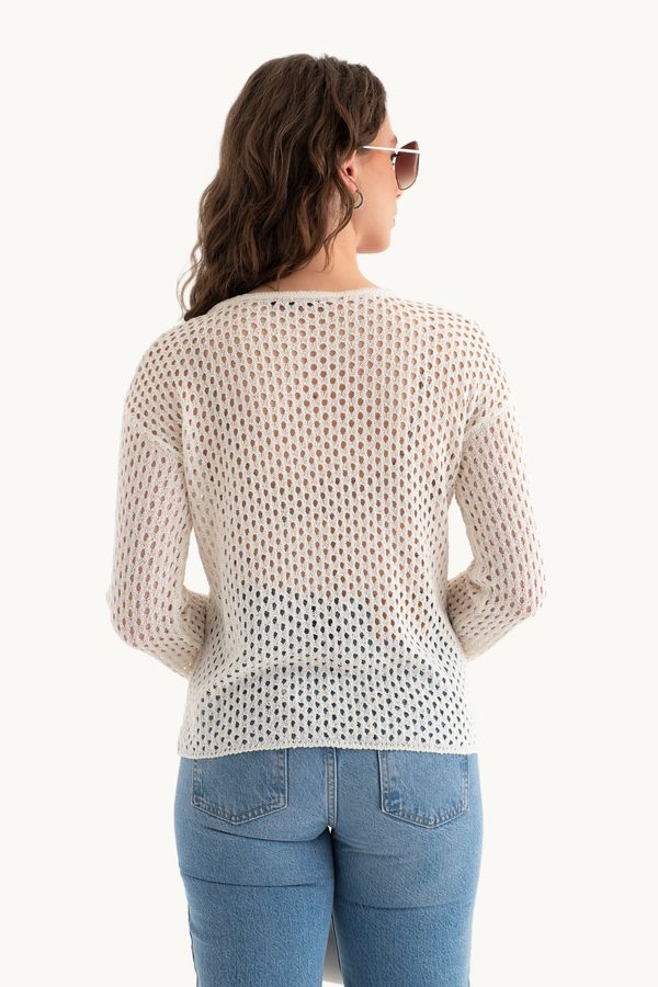 Crochet Crew Neck Mesh Sweater 2