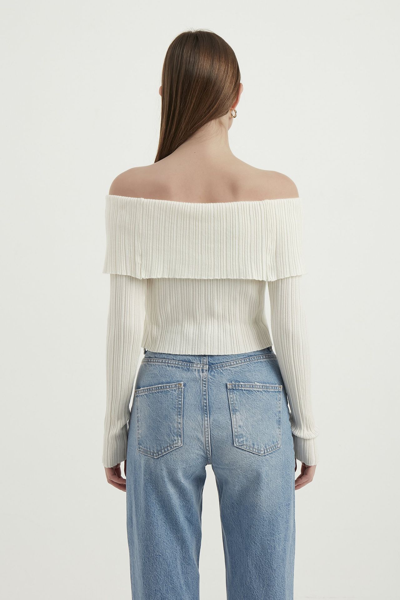 Off Shoulder Cardigan with a Collar Detail