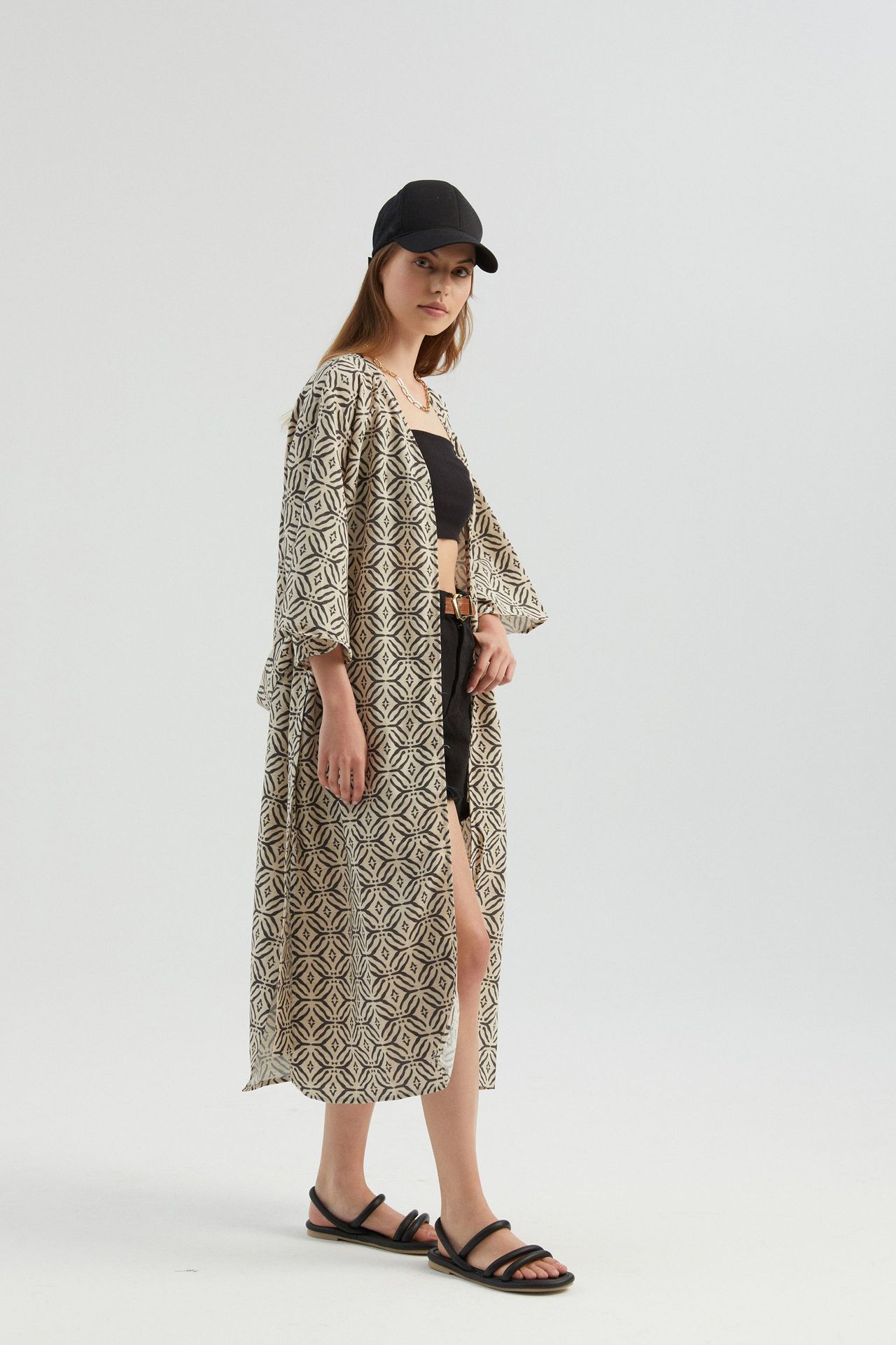 Geometric Long Kimono with a Belt Detail