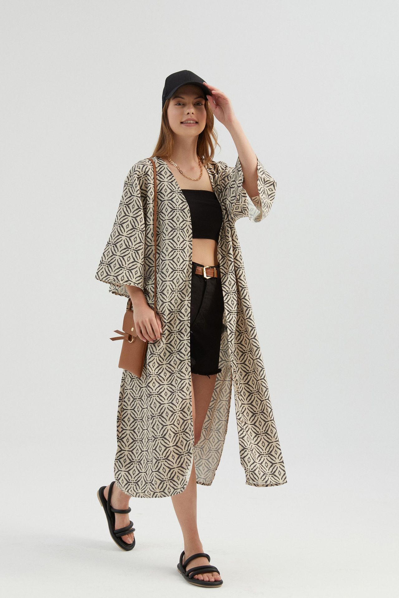 Geometric Long Kimono with a Belt Detail