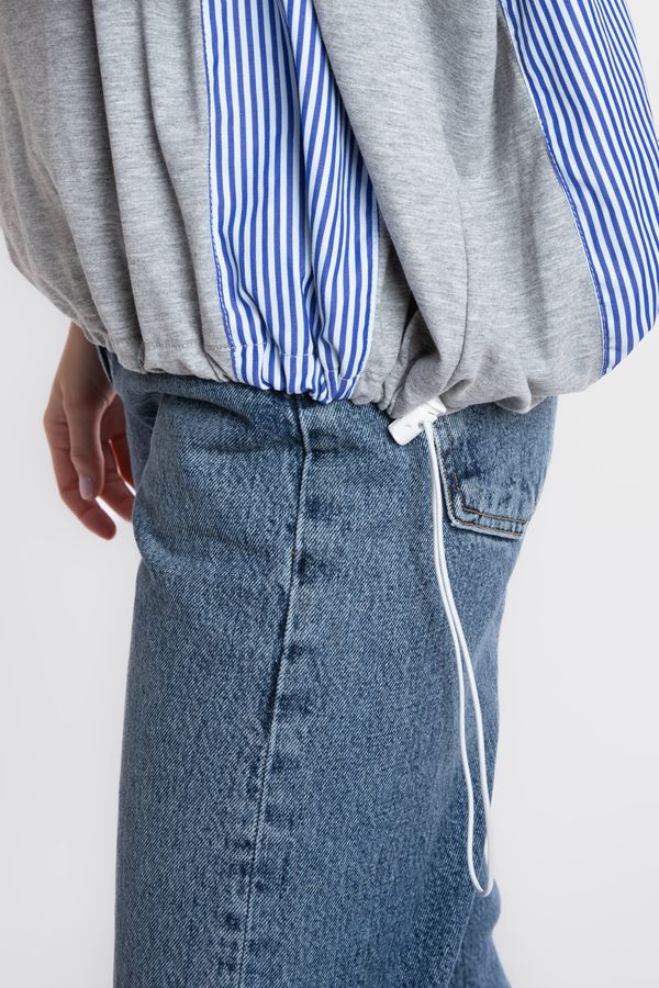 Block Coloured Round Neck Shirt with a Shirt Detailed Sleeves 6