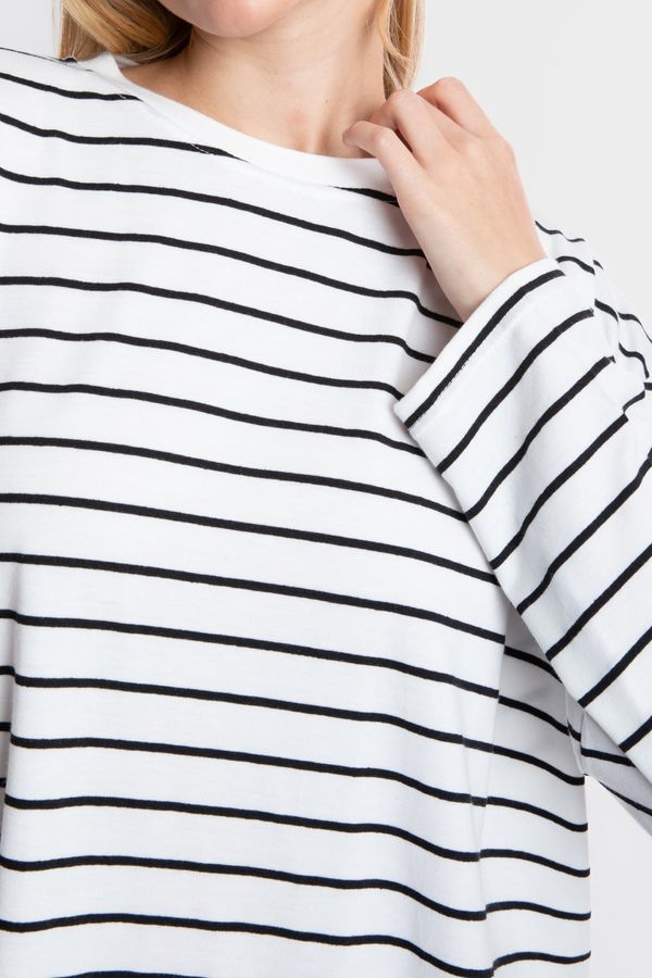 Striped Crew Neck Classic Sweatshirt 7