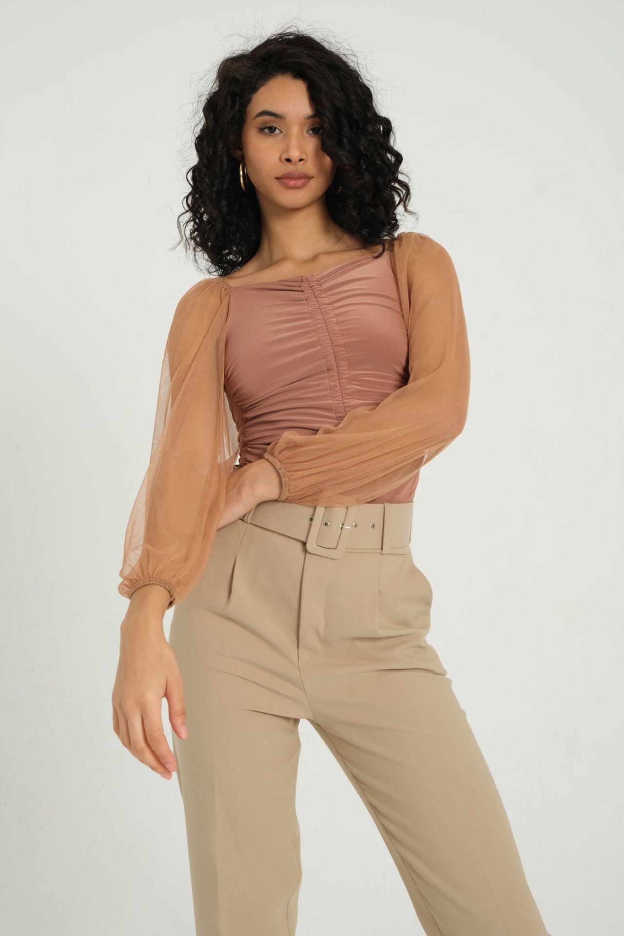 Scoop Neck Tulle Puff Sleeve Ruched Blouse