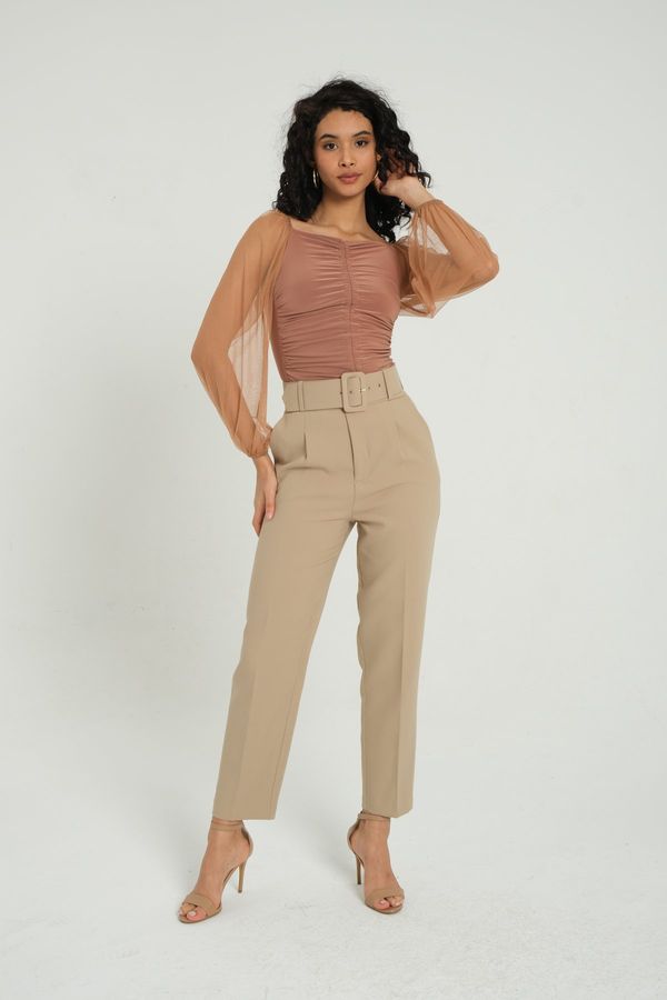 Scoop Neck Tulle Puff Sleeve Ruched Blouse 2
