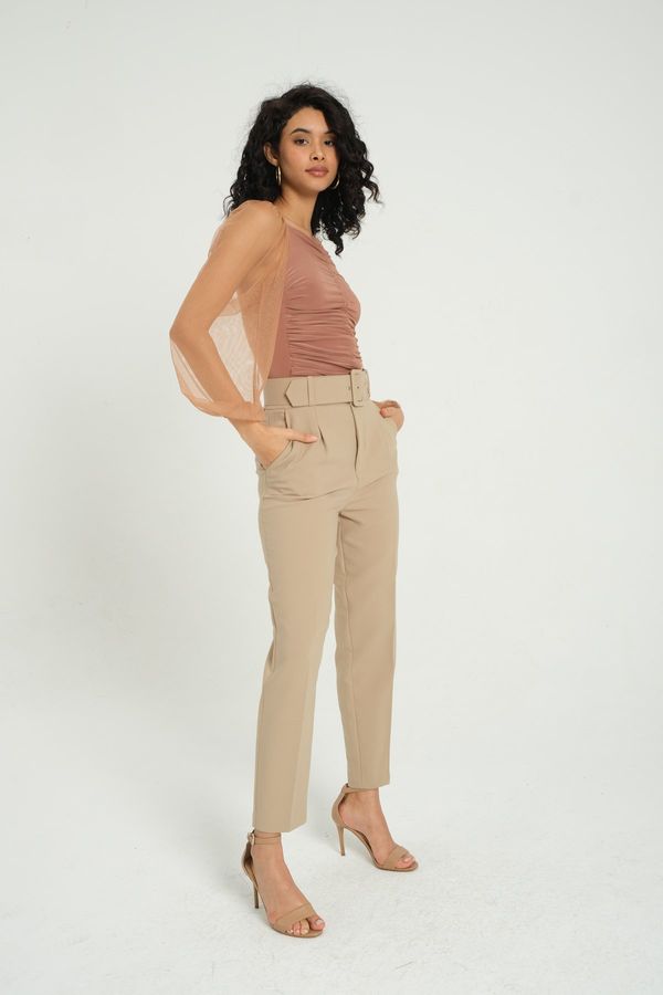 Scoop Neck Tulle Puff Sleeve Ruched Blouse 4