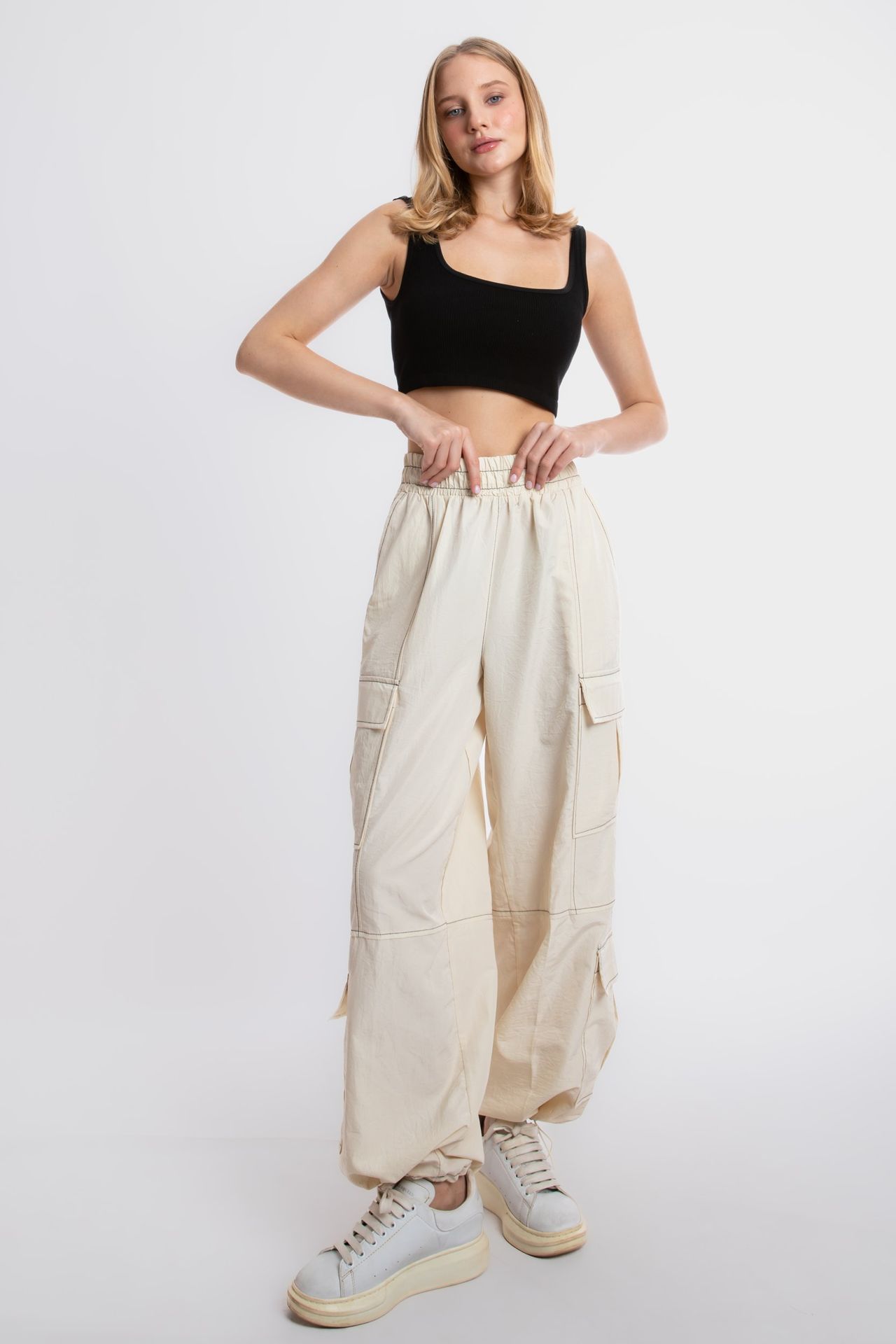 Square Neck Ribbed Cropped Tank Top