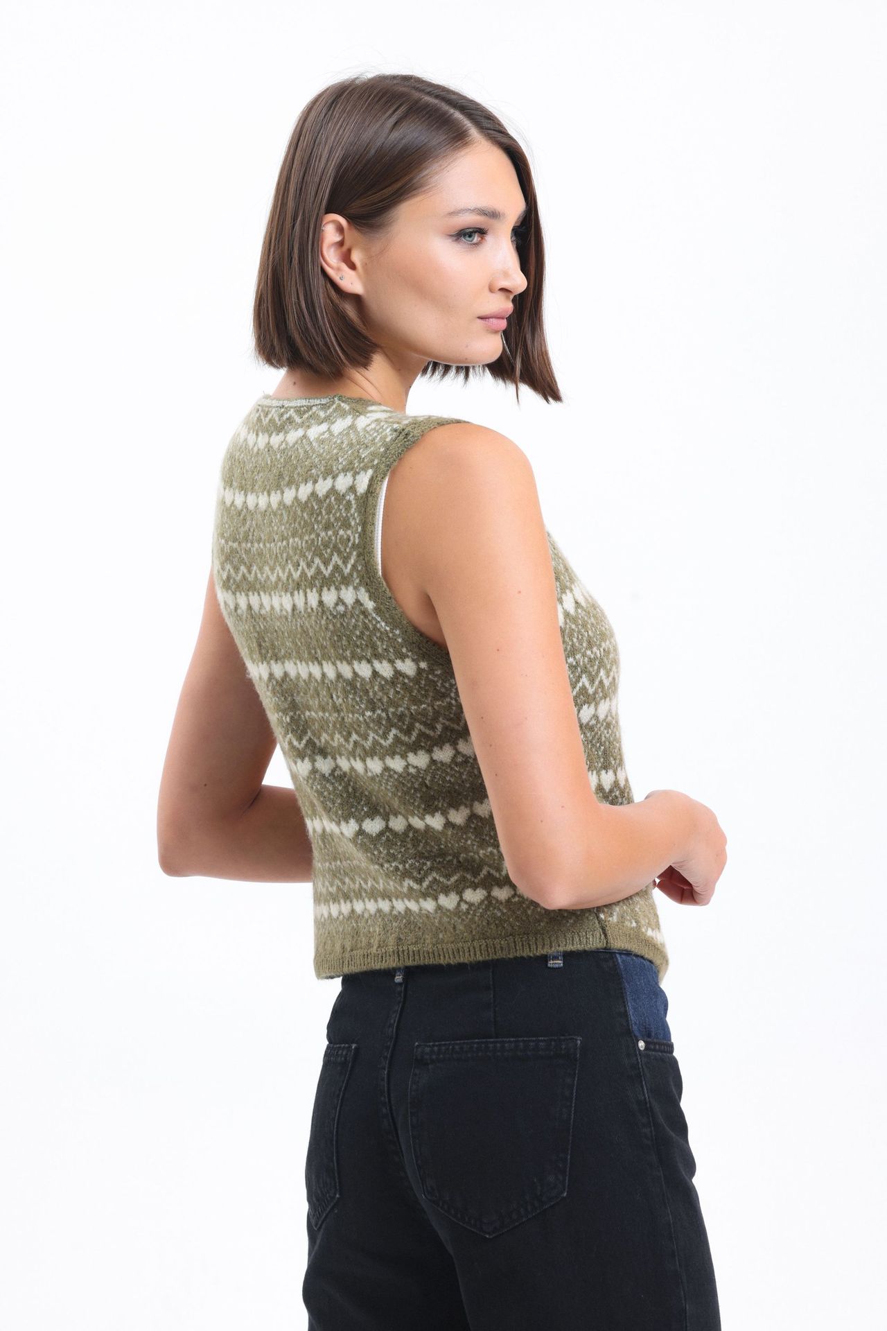 Patterned V Neck Knitted Buttoned Waistcoat