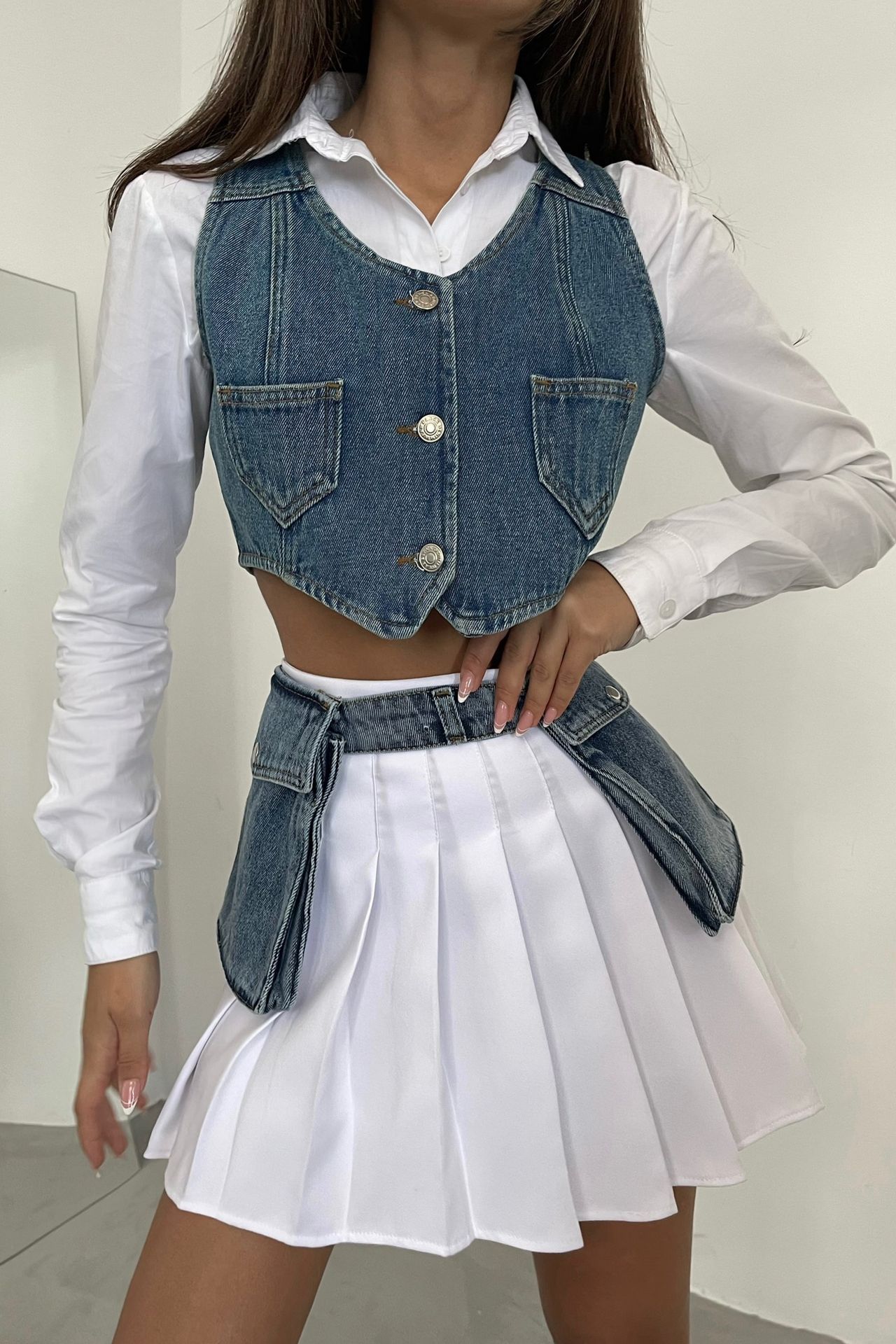 V Neck Denim Buttoned Pocket Cropped Waistcoat