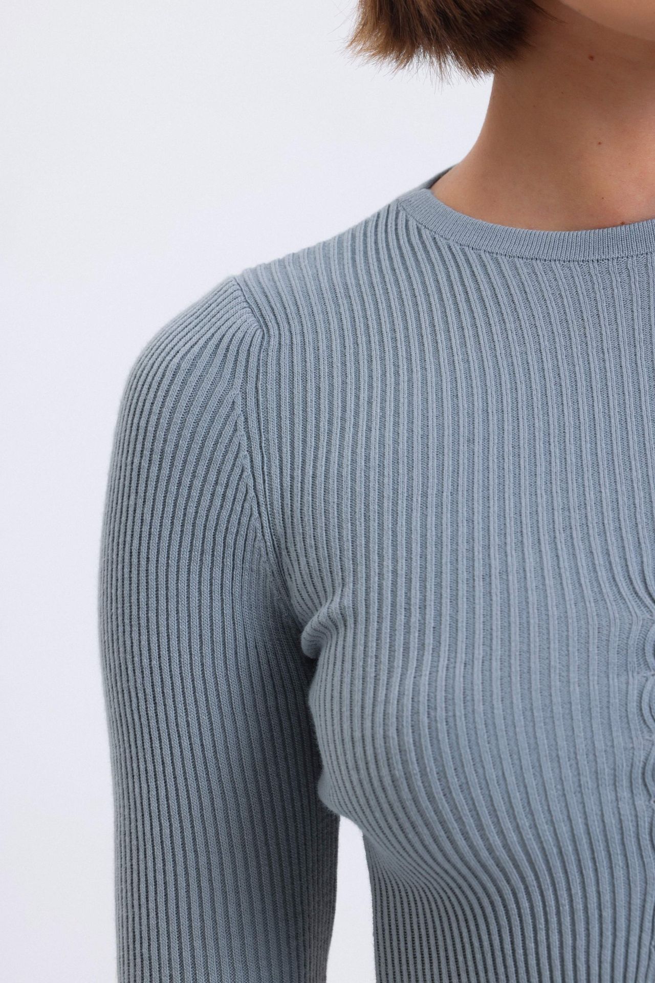 Crew Neck Knitted Lace Up Cropped Blouse