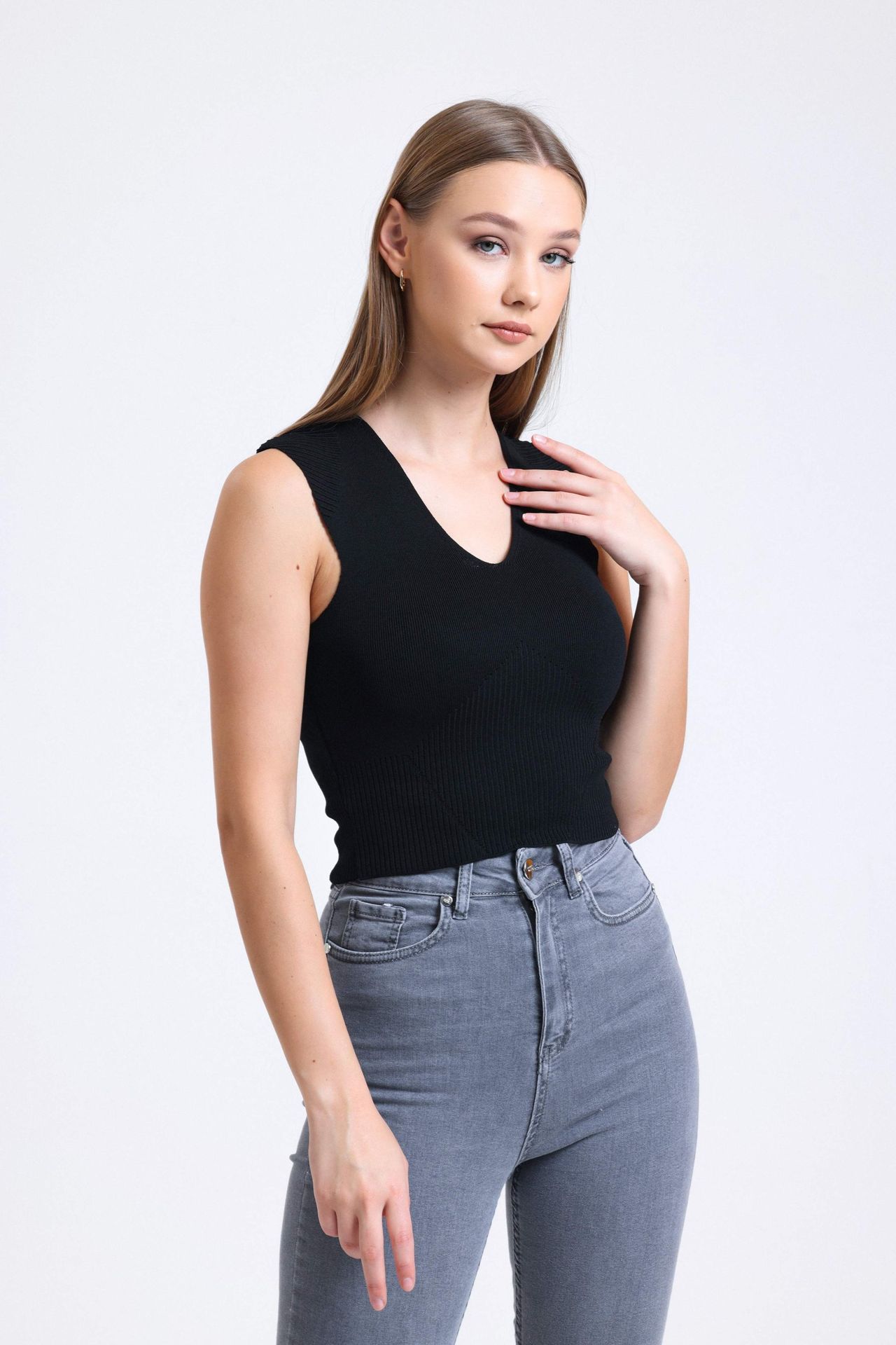 V Neck Knitted Basic Crop Top