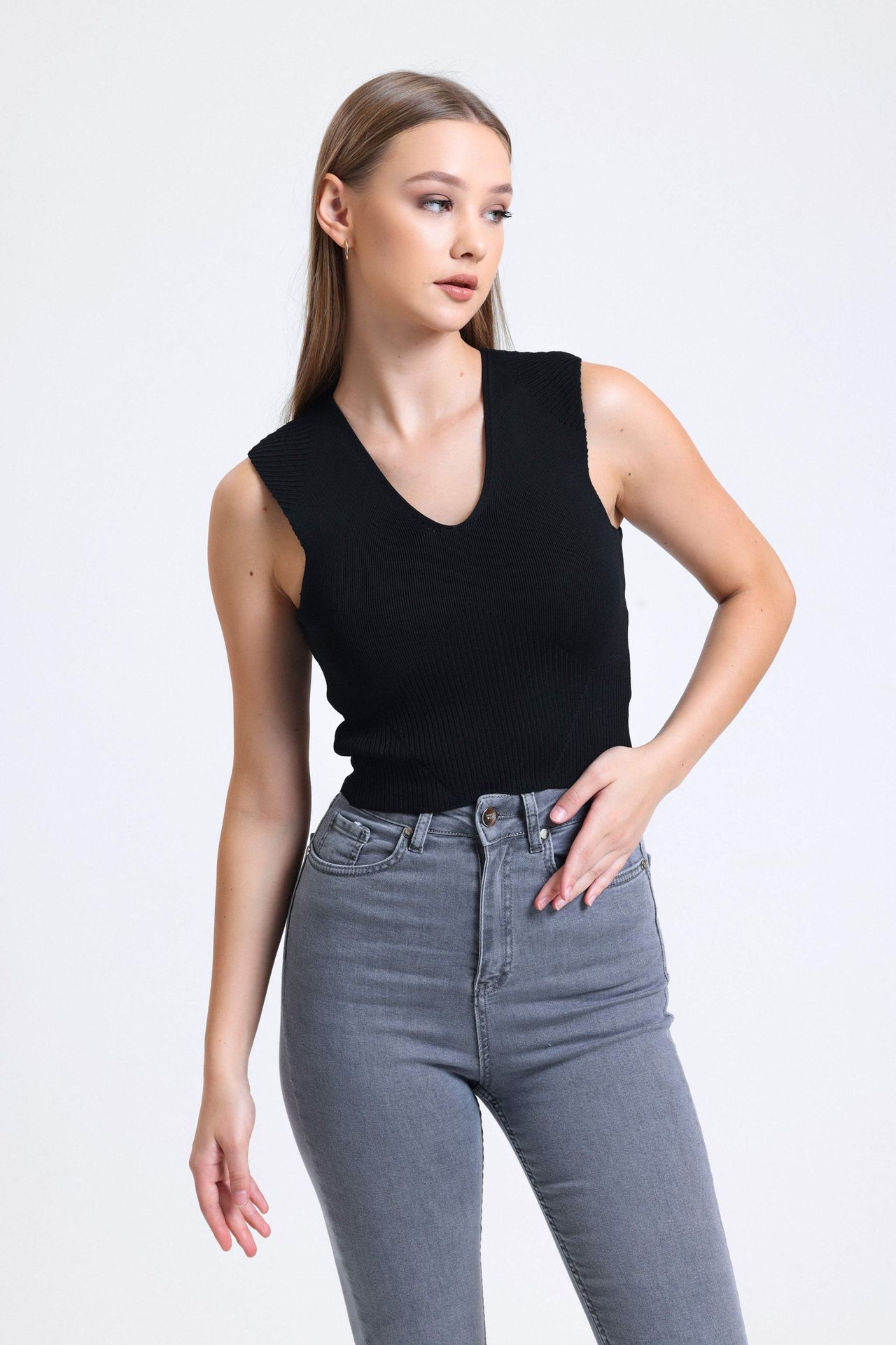 V Neck Knitted Basic Crop Top