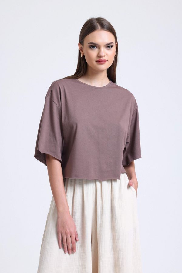 Round Neck Filthy Stitch Loose T-shirt 1