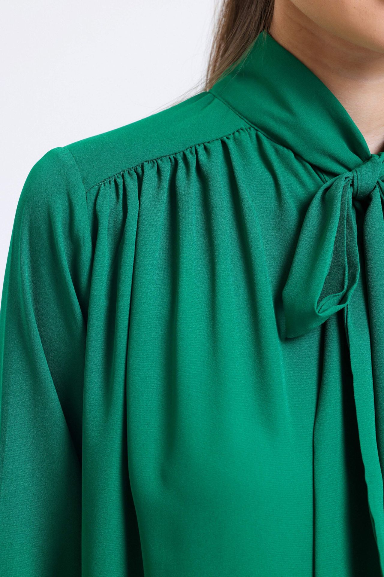 Bow Collar Chiffon Ruched Shirt