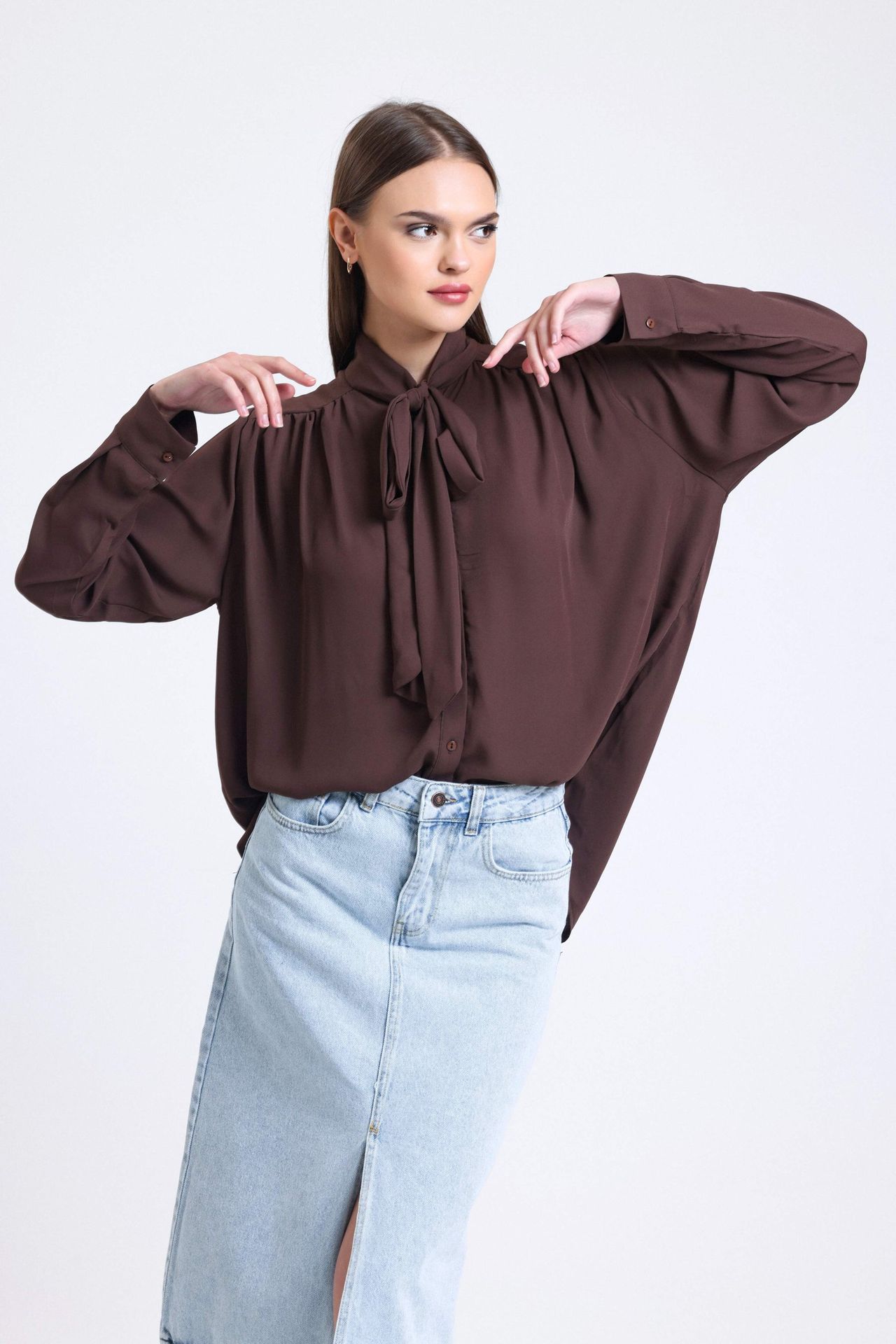 Bow Collar Chiffon Ruched Shirt