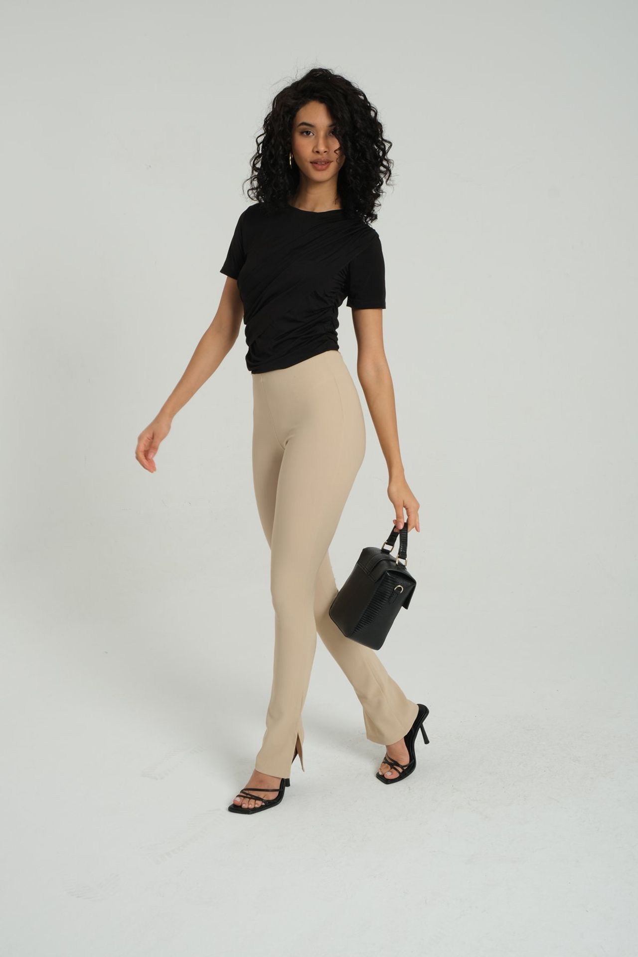 Round Neck Slinky Fabric Shoulder To Waist Gathered Top