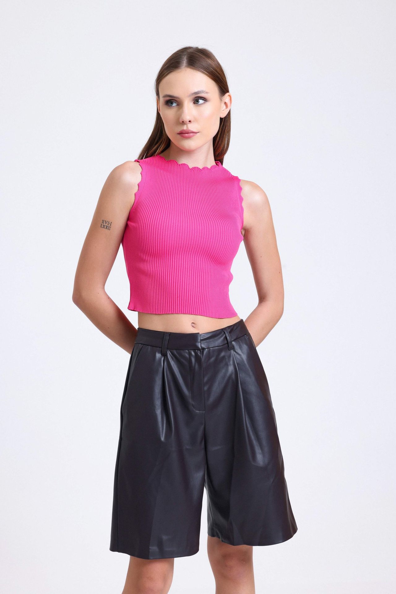 Round Neck Knitted Ribbed Crop Top with a Neck Detail