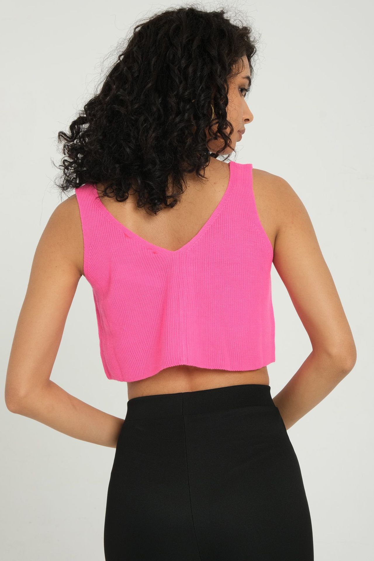 V Neck Knitted Ribbed Zippered Crop Top