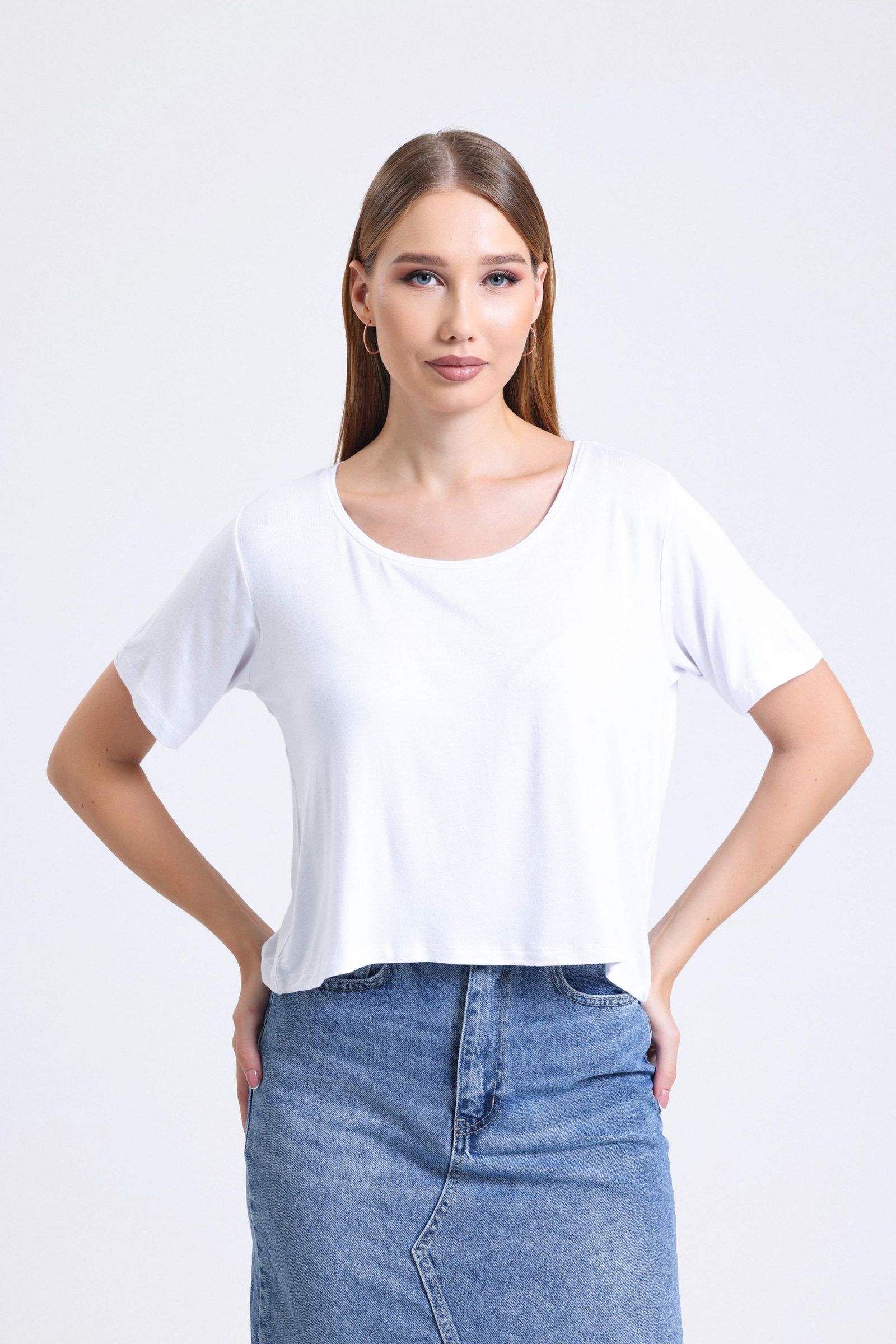 Round Neck Basic T-Shirt