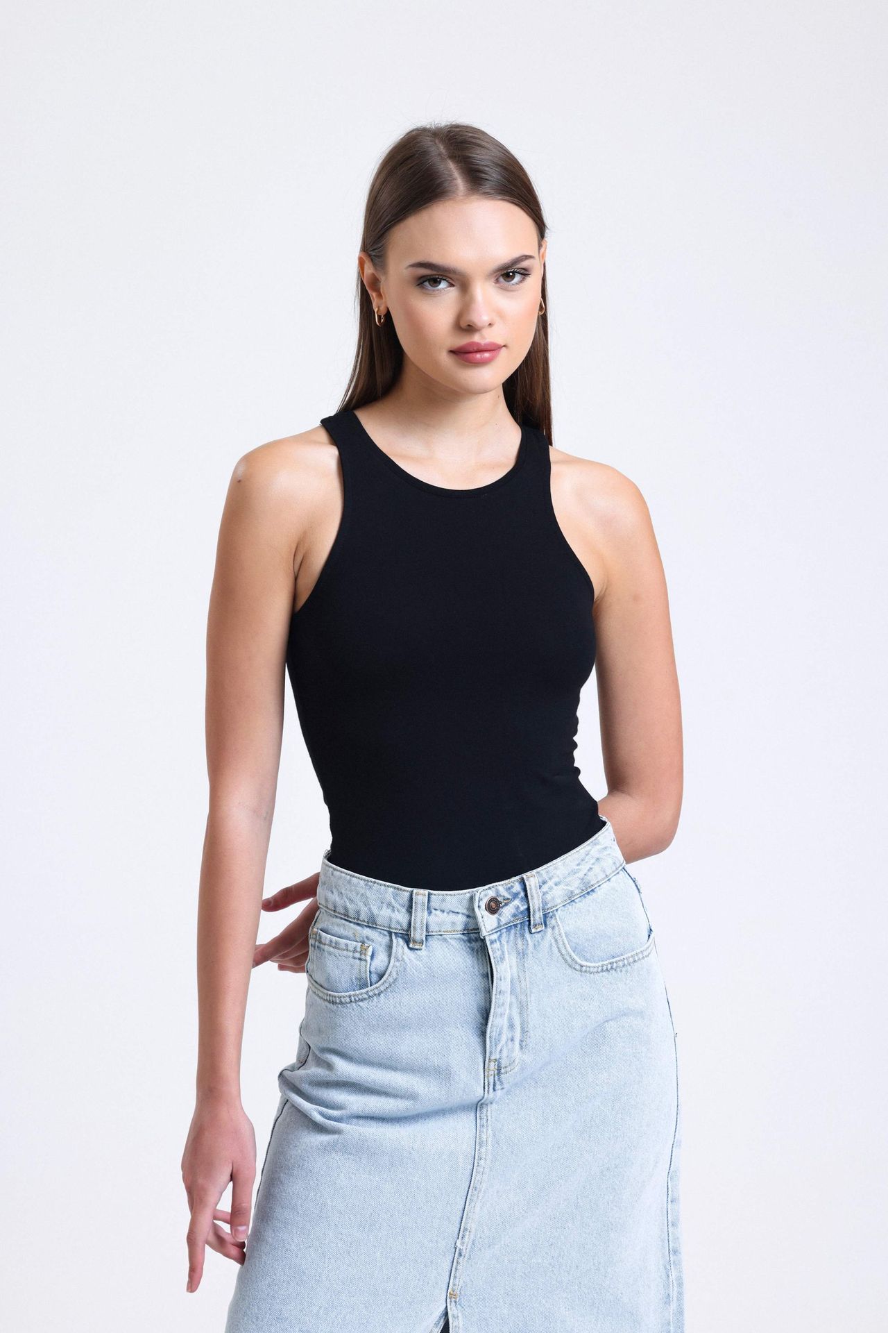 Round Neck Basic Tank Top