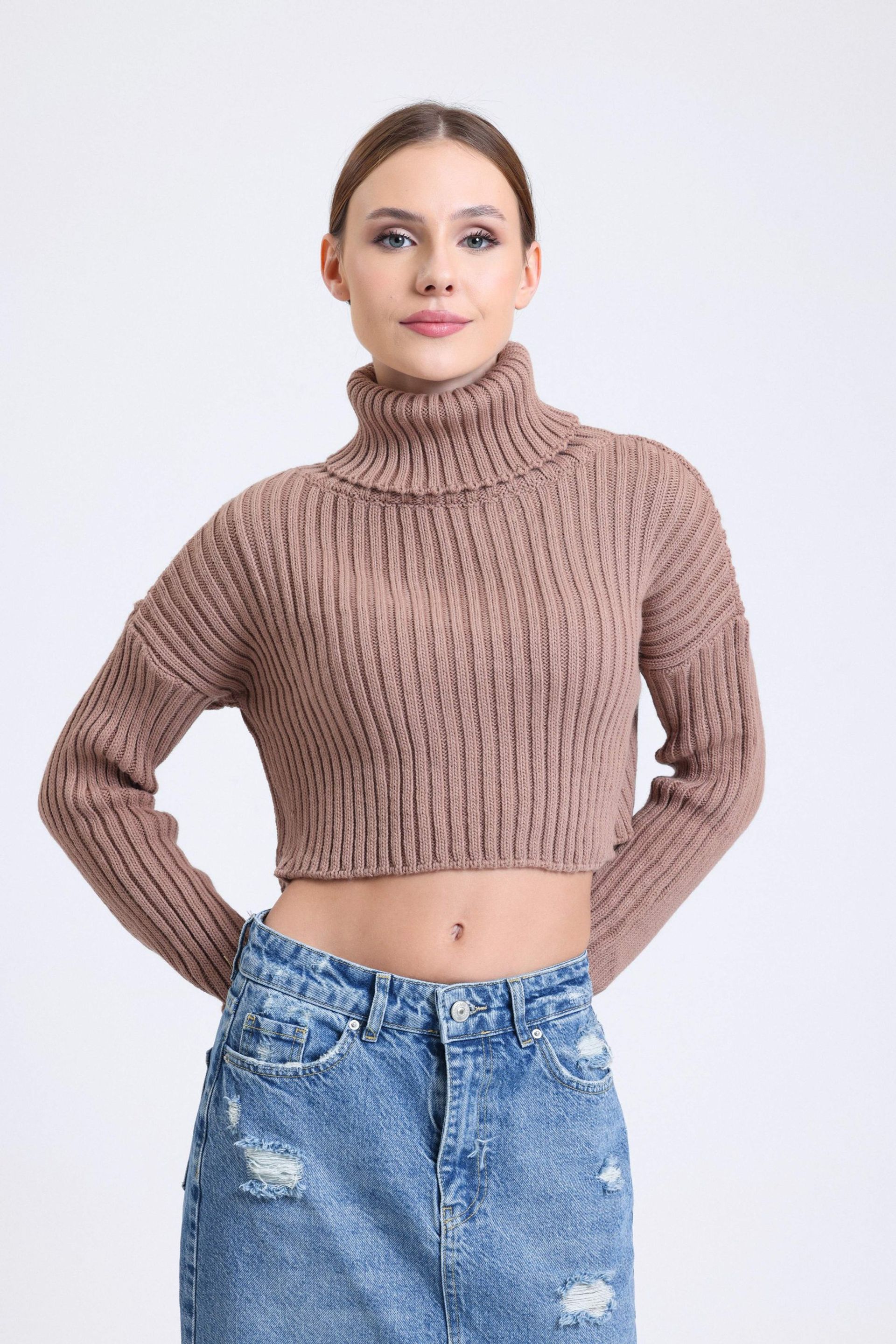 Natural Turtleneck Ribbed Cropped Sweater Women