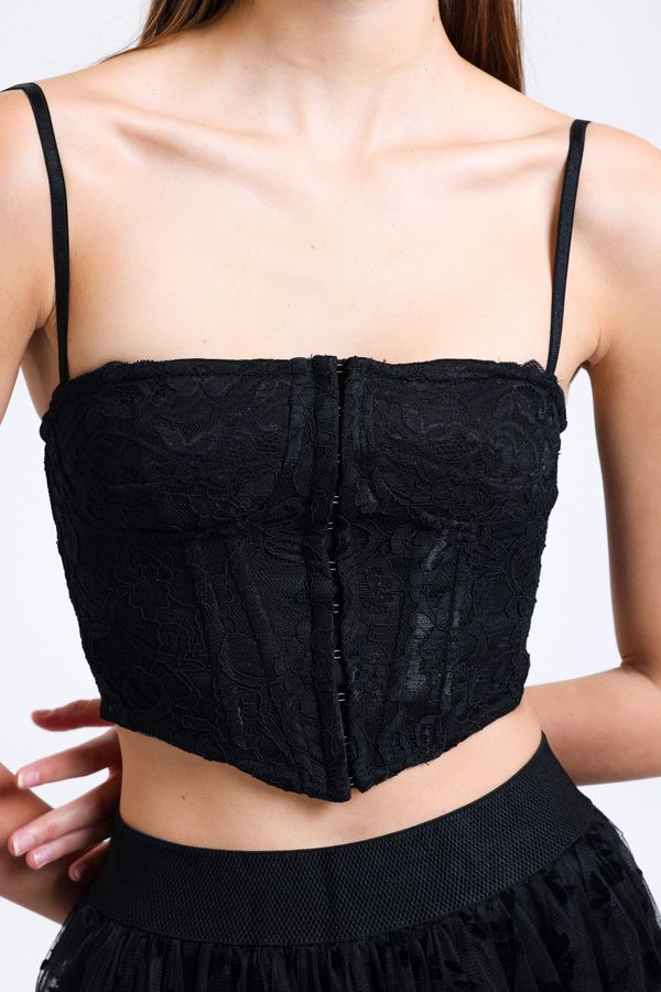 Square Neck Lace Strappy Crop Top with a V-Shaped Front 5