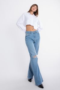 white-image-3