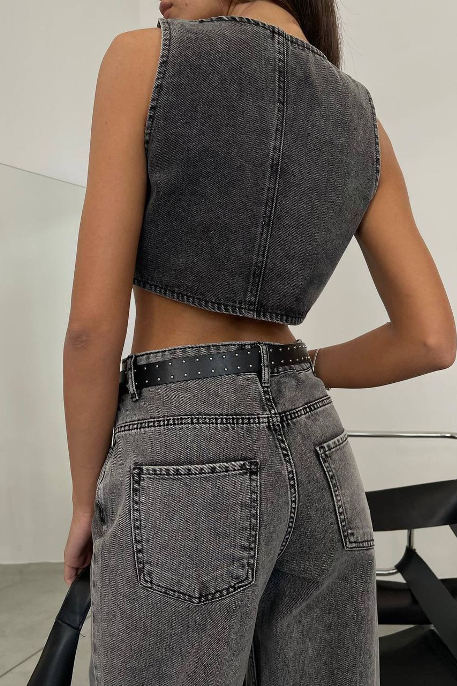 V Neck Denim Buttoned Pocket Cropped Waistcoat