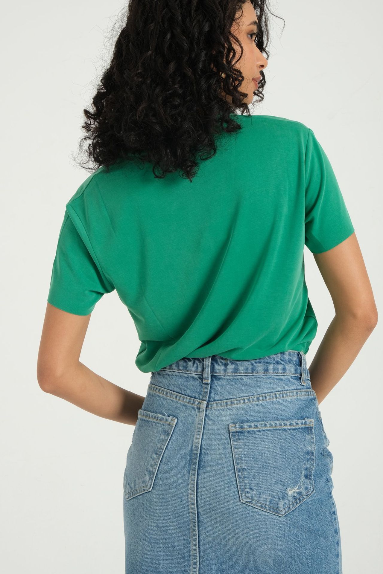 V Neck Basic T-shirt