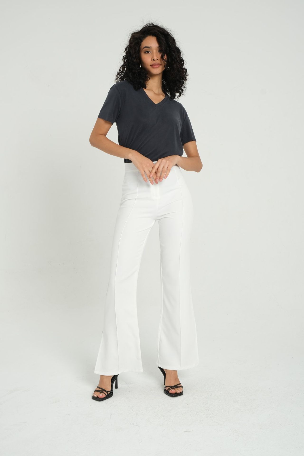V Neck Basic T-shirt