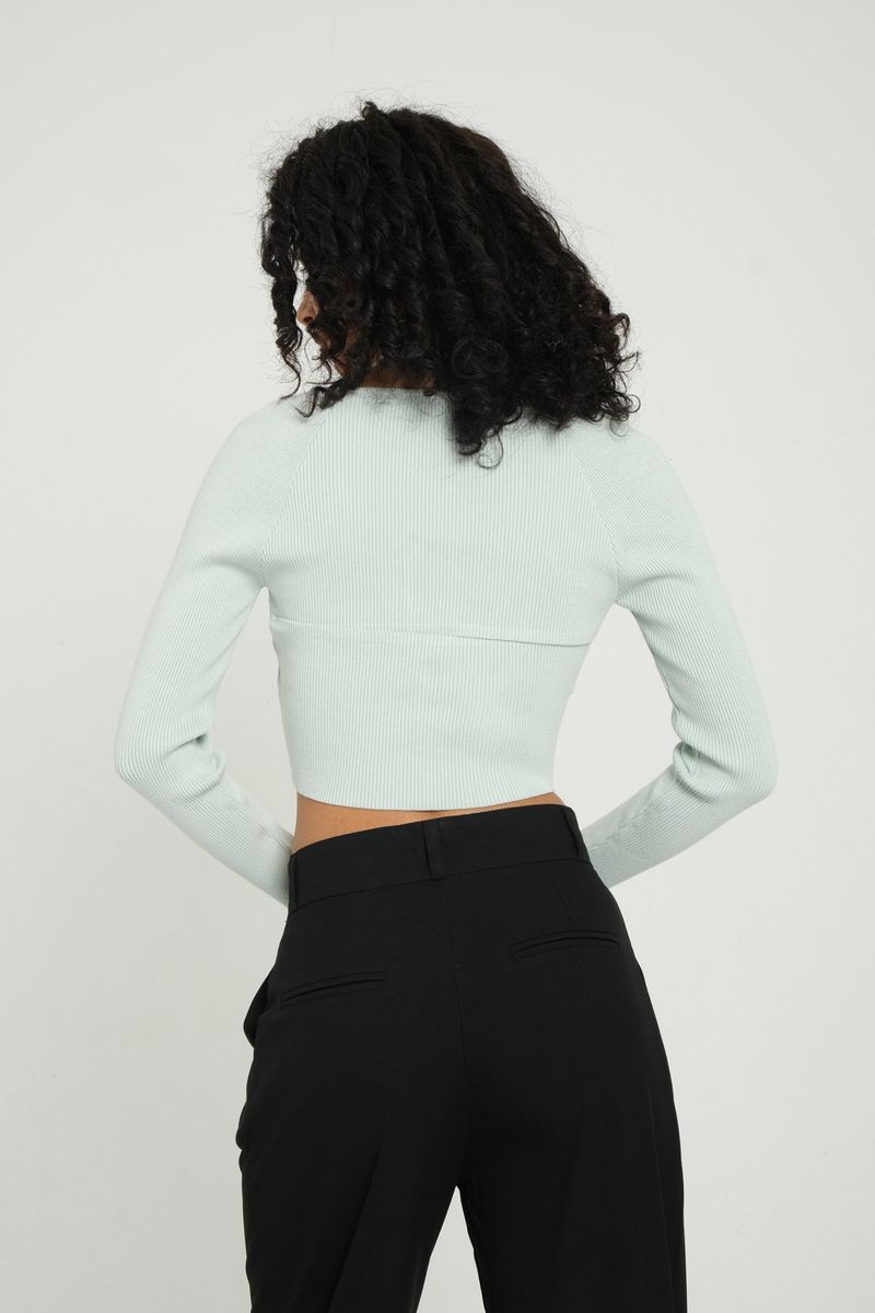Scoop Neck Accessorized Cropped Cardigan with a Back Cut out 4