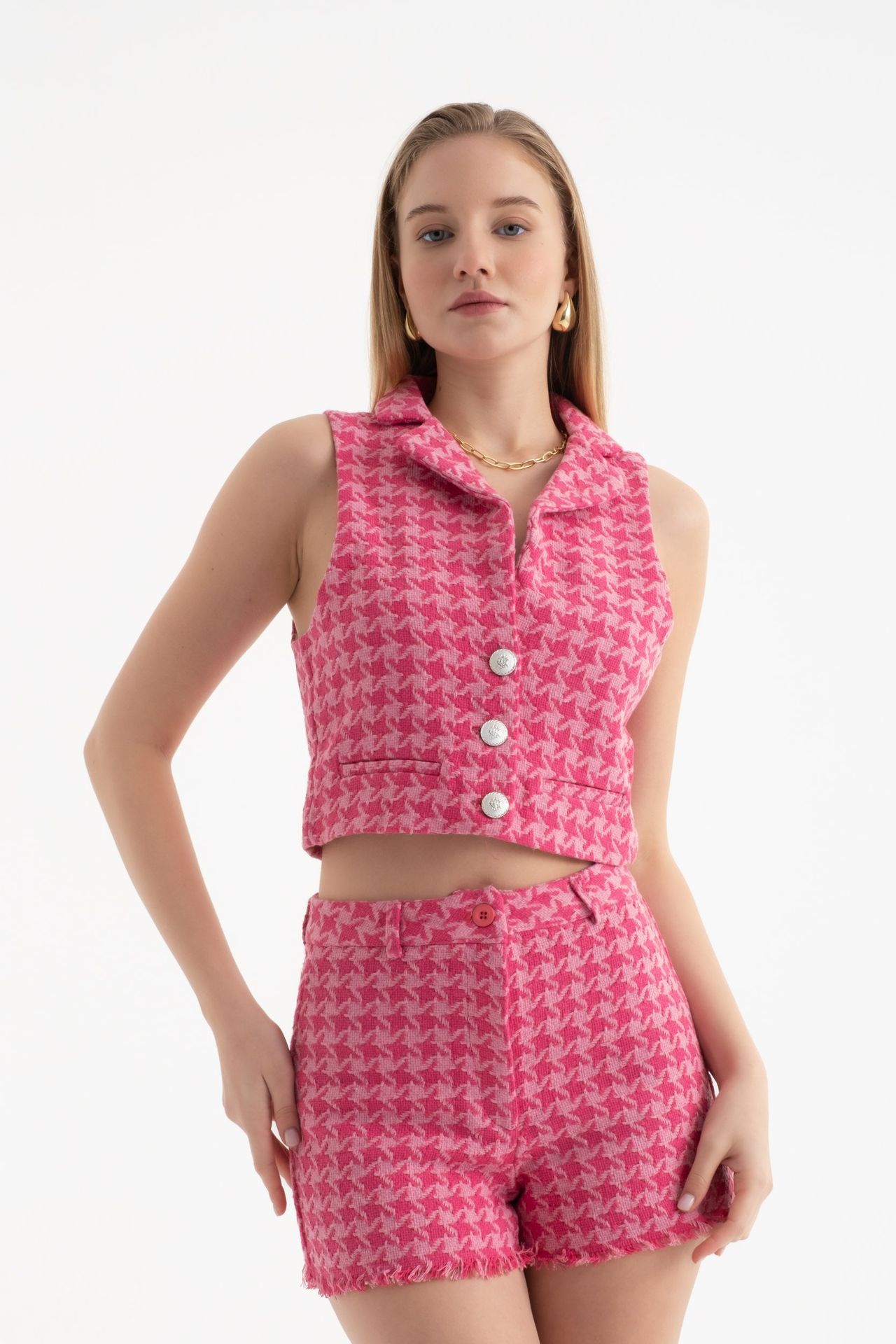 V Neck Buttoned Cropped Waistcoat