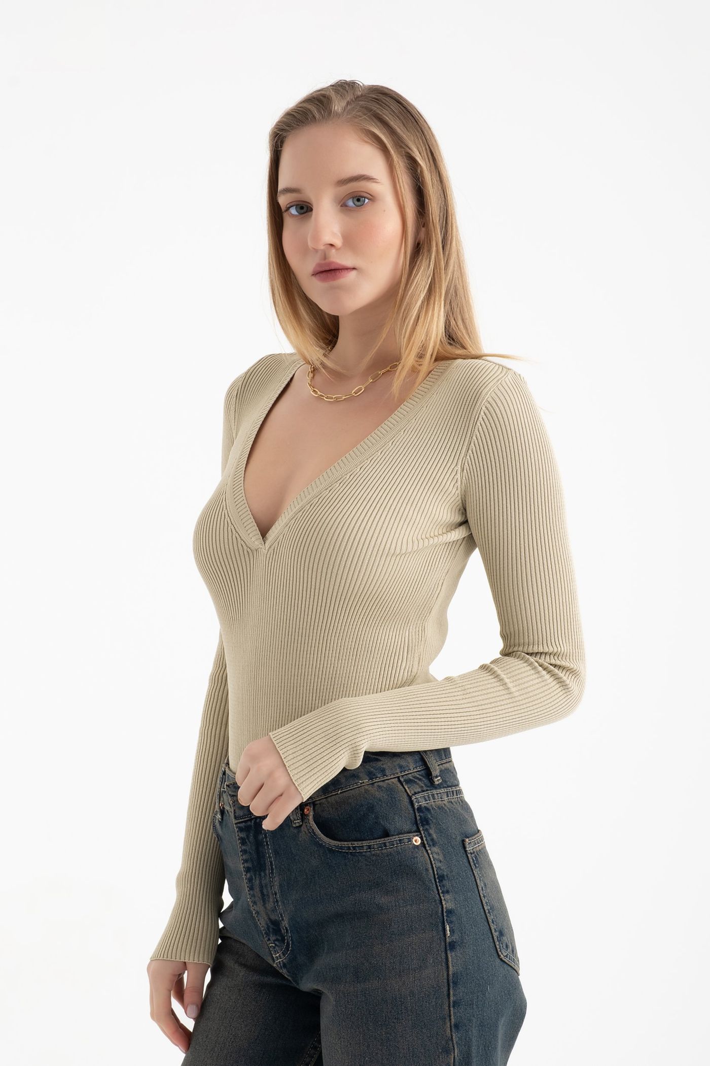 V Neck Knitted Ribbed Body