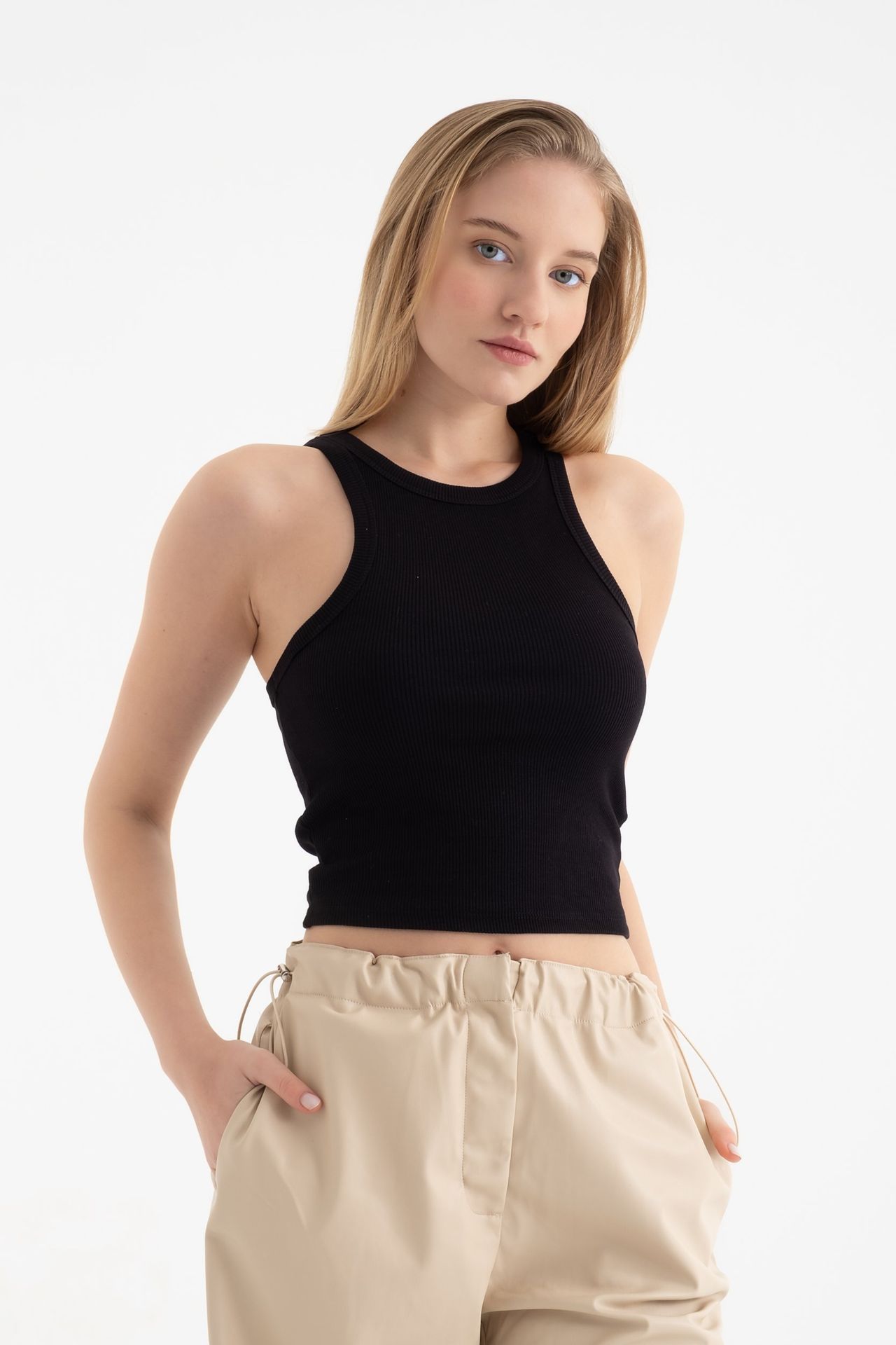 Halter Neck Ribbed Sleeveless Blouse