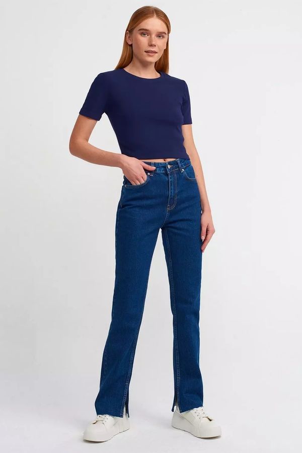 Crew Neck Basic Crop Top 3