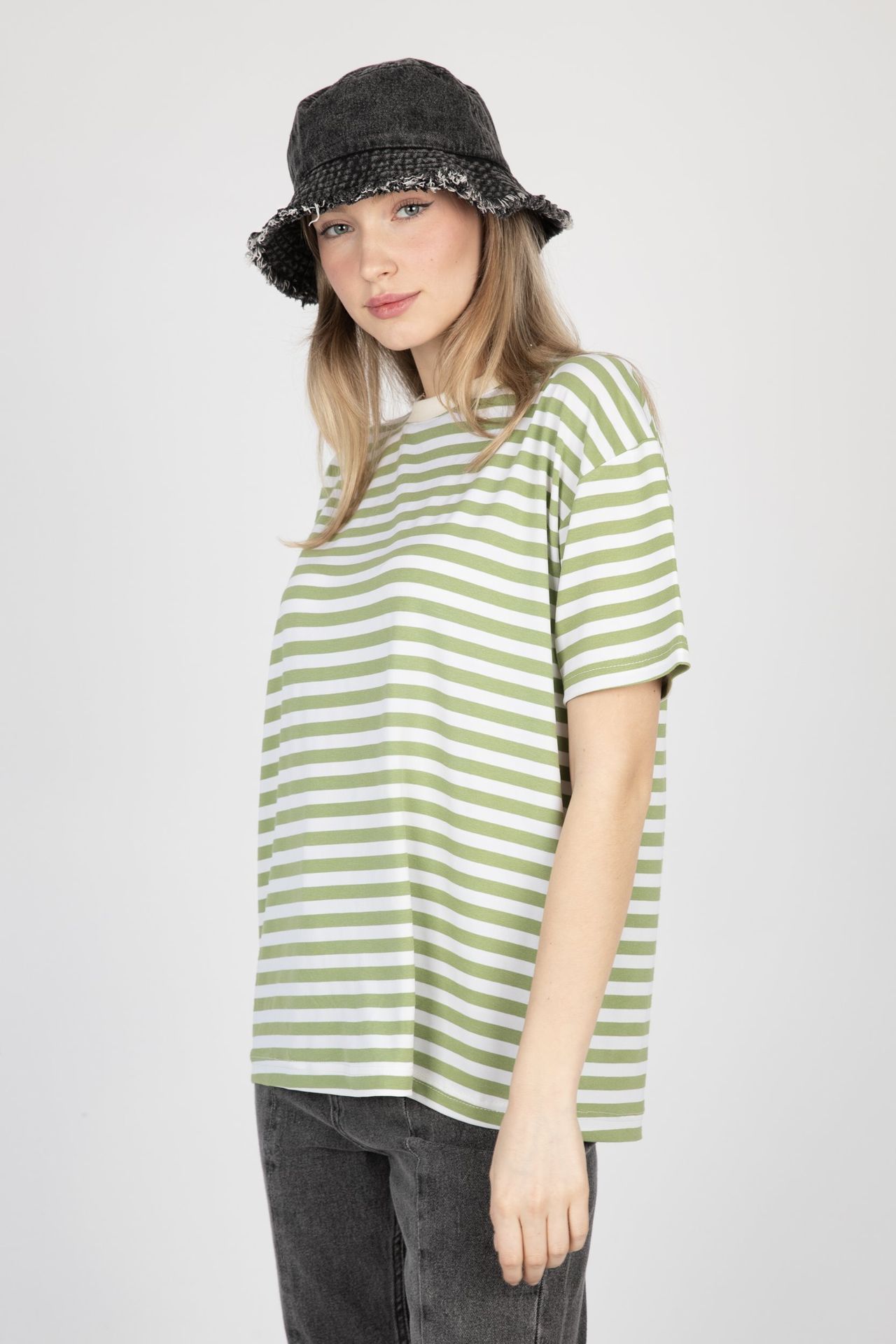 Striped Crew Neck T-shirt