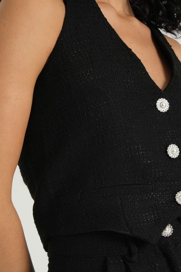 V Neck Tweed Buttoned Waistcoat  4