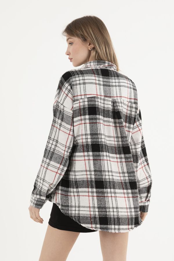 Checked Oversized Shirt 2