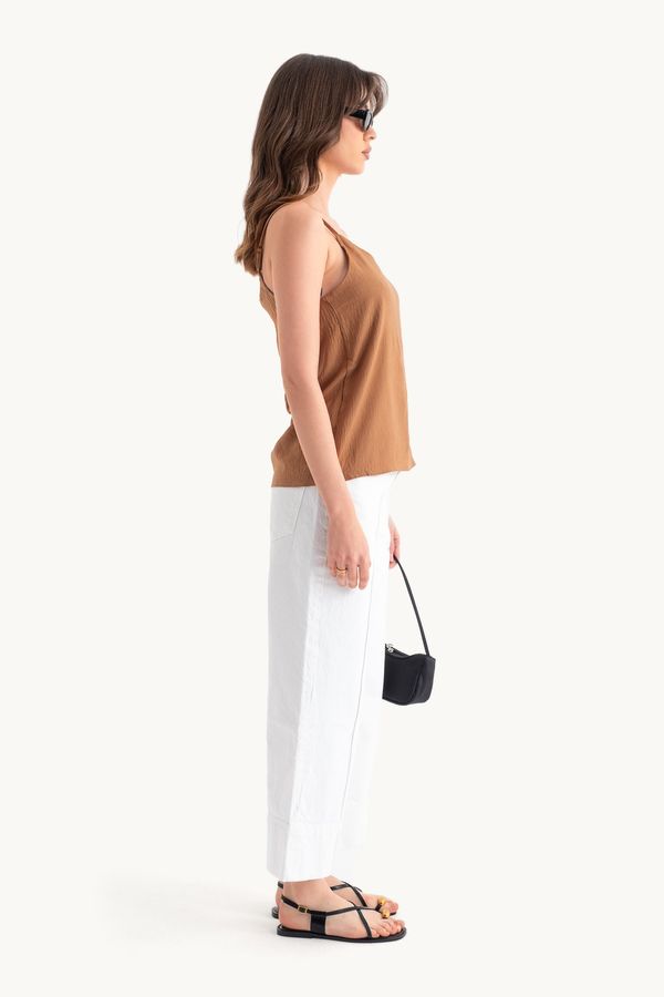 V Neck Spaghetti Strap Sleeveless Blouse 4
