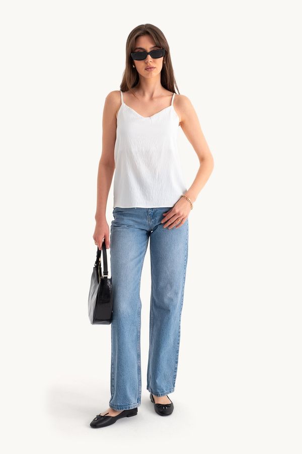 V Neck Spaghetti Strap Sleeveless Blouse 4