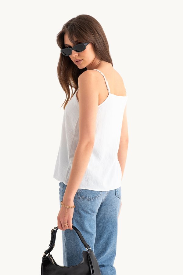 V Neck Spaghetti Strap Sleeveless Blouse 2
